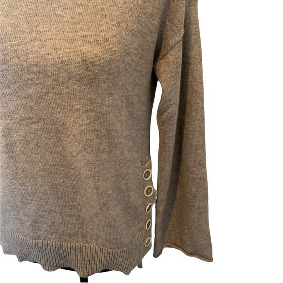 NWT Chelsea & Theodore SM Boat neck Sweater Side button - Picture 3 of 8